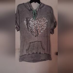 Short Sleeve Hoidie Sequin heart Sweatshirt